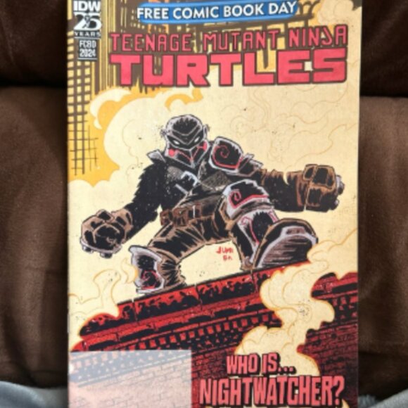 Teenage Mutant Ninja Turtles #1 (FCBD) IDW Who Is Nightwatcher? - Picture 1 of 2
